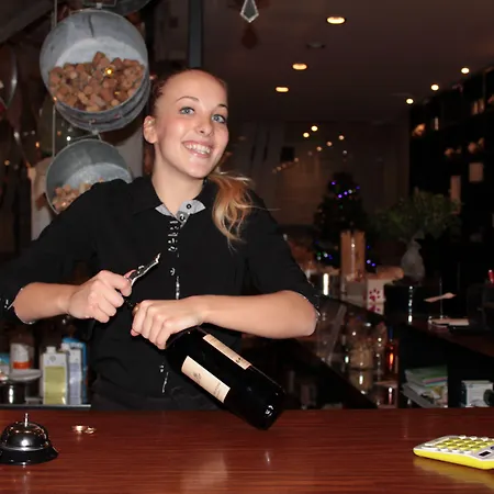 레퍼블리카 마리나라 4* 피사