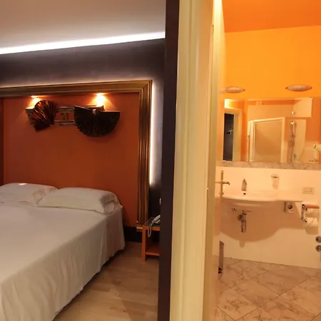 Hotel Repubblica Marinara 4*